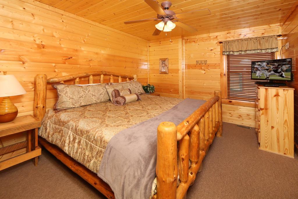 Rising Eagle Lodge - Eight Bedroom Pigeon Forge Eksteriør billede