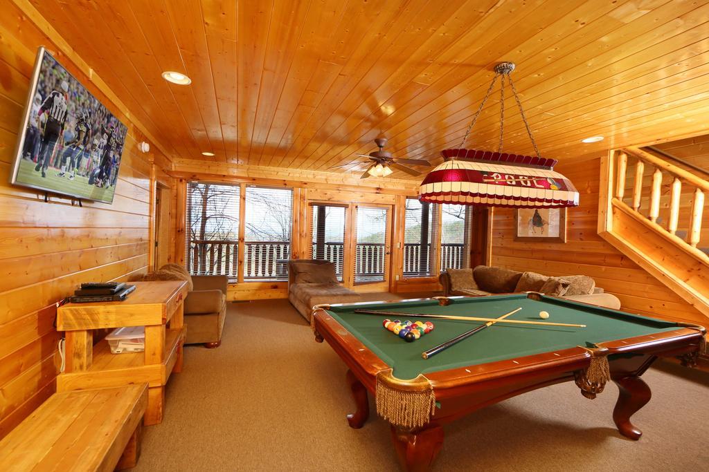 Rising Eagle Lodge - Eight Bedroom Pigeon Forge Eksteriør billede